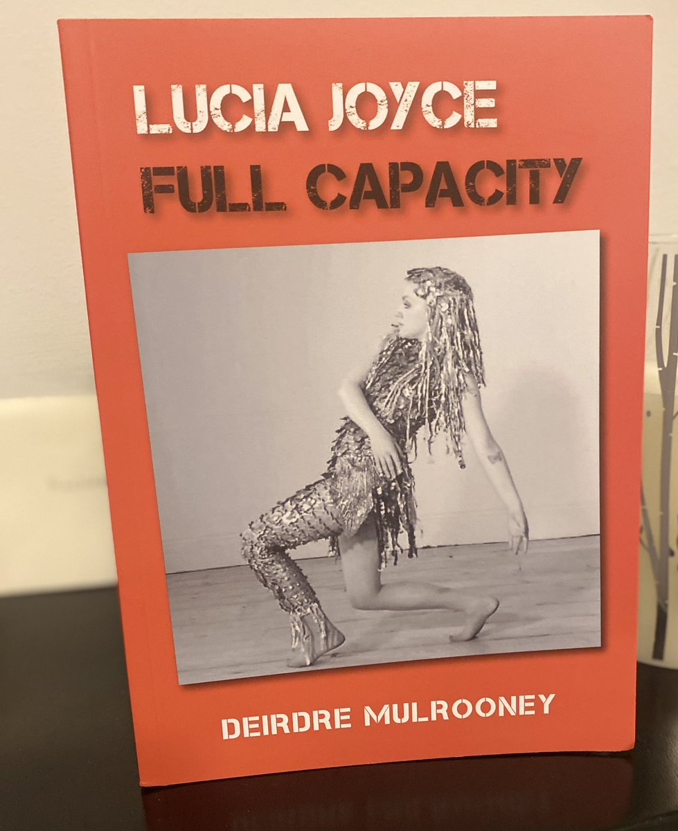 Rachael Dowling INSTA @rachaelmdowling 🎭 (@rachdowling1) on Twitter photo ✨A fascinating talk by #LukeGibbons at the launch of
✨LUCIA JOYCE ~FULL CAPACITY ✨
by the wonderful ~
Deirdre Mulrooney <a href="/JamesJoyceCentr/">The James Joyce Centre</a>
#Luciajoyce #artist #dancer #Jamesjoyce #l’artisteC’estMoi
#ballet #Gesture #bookofkells #irishwriting ✨A fascinating talk by #LukeGibbons at the launch of
✨LUCIA JOYCE ~FULL CAPACITY ✨
by the wonderful ~
Deirdre Mulrooney <a href="/JamesJoyceCentr/">The James Joyce Centre</a>
#Luciajoyce #artist #dancer #Jamesjoyce #l’artisteC’estMoi
#ballet #Gesture #bookofkells #irishwriting