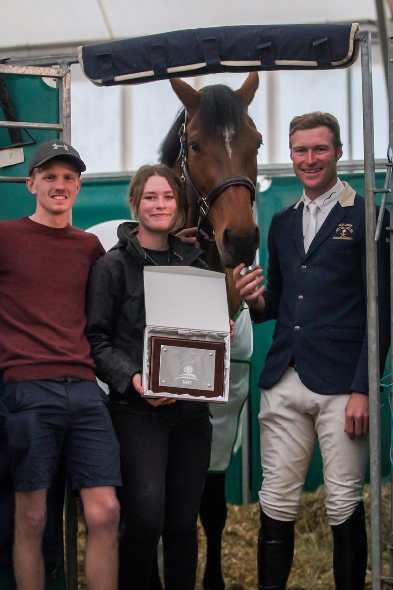 Great performance from Carlina D’Argouge to win Fridays big class in Oliva. This lovely mare owned by <a href="/OldLodgeStud/">OldLodgeStud</a> doing us proud once again 🌴☀️ #met3 #olivanova #2024 #showjumping #horses #equestrian 📸 <a href="/camillabingham/">Camilla Bingham</a>