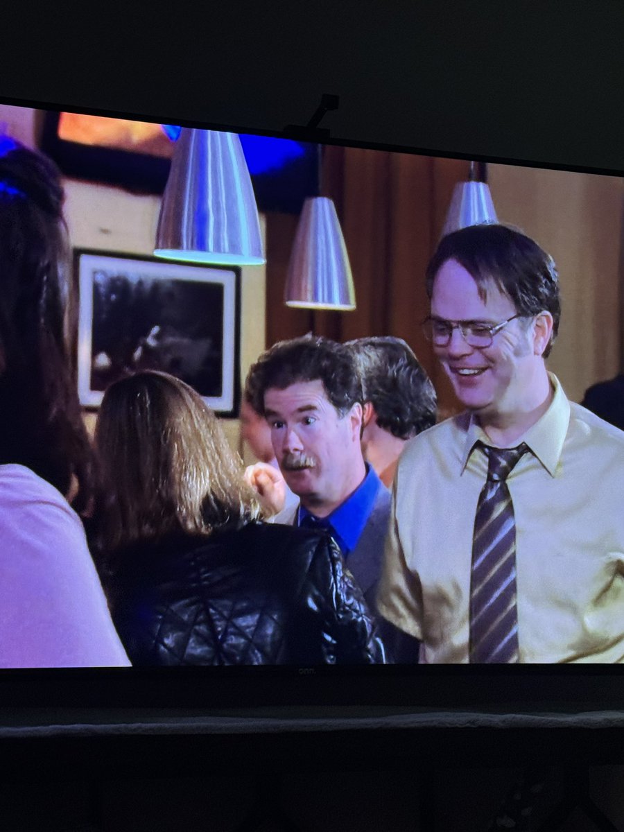 DirteD33Ds's tweet photo. Just spotted @ADAMDEVINE in an episode of the @theofficetv!  You cannot tell me thats not him.  

@ders808 @UncleBlazer @kylenewacheck https://t.co/7rbk9N5g2x