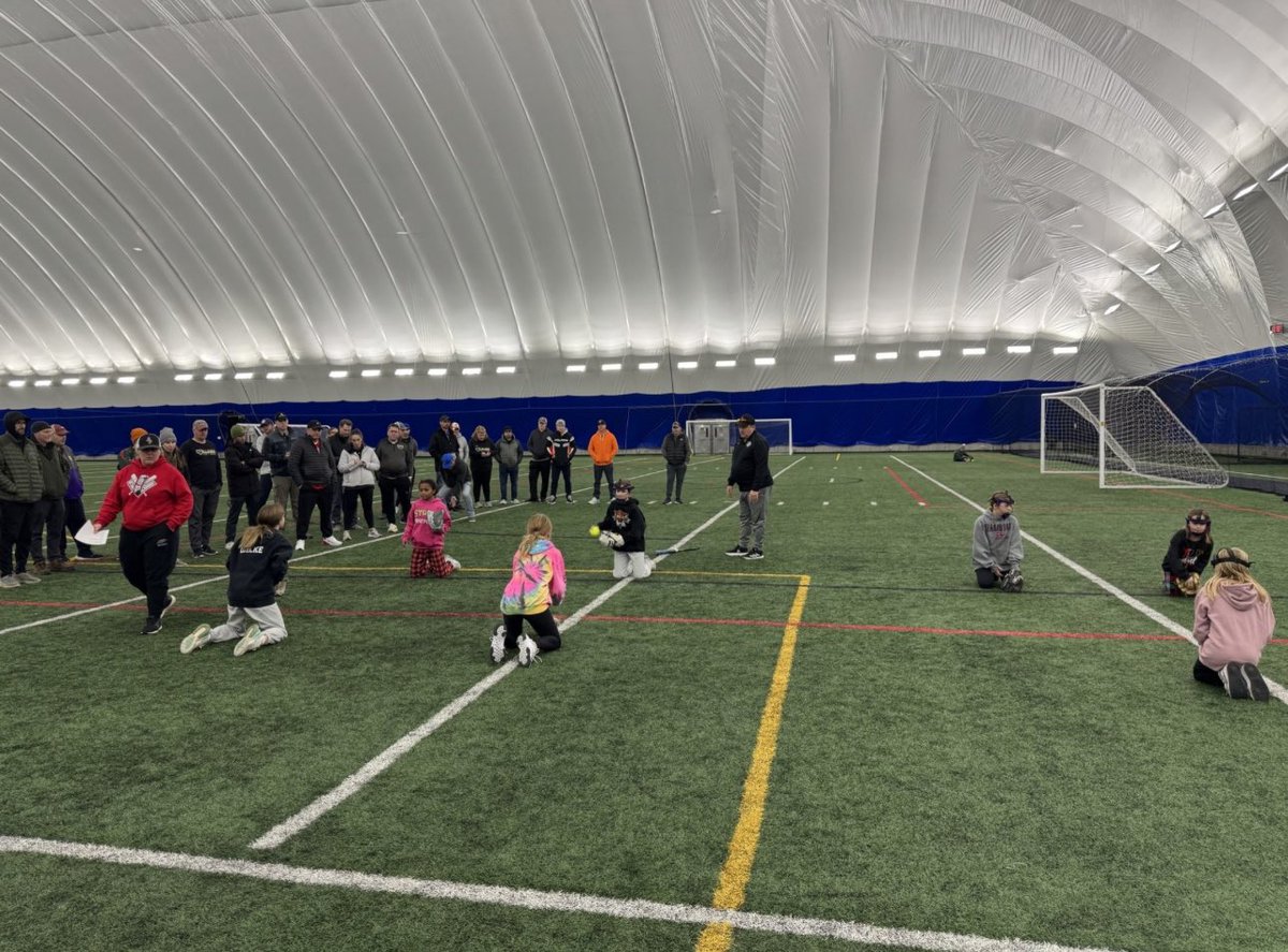 We had a great turnout at our Coaches Clinic this week! Thank you to all of you that attended. Also a big thank you to the coaches from <a href="/hitdawgacademy/">The Academy</a> !!