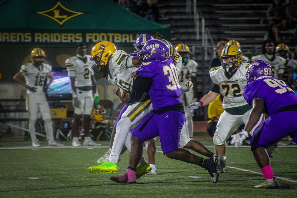 VikingsEmerald's tweet photo. Congratulations to #30 AJ Anderson on being selected to the Region 1 AAAA ALL Region Team as a Defensive Lineman! #SoundTheHorn https://t.co/ljVOtLhehw