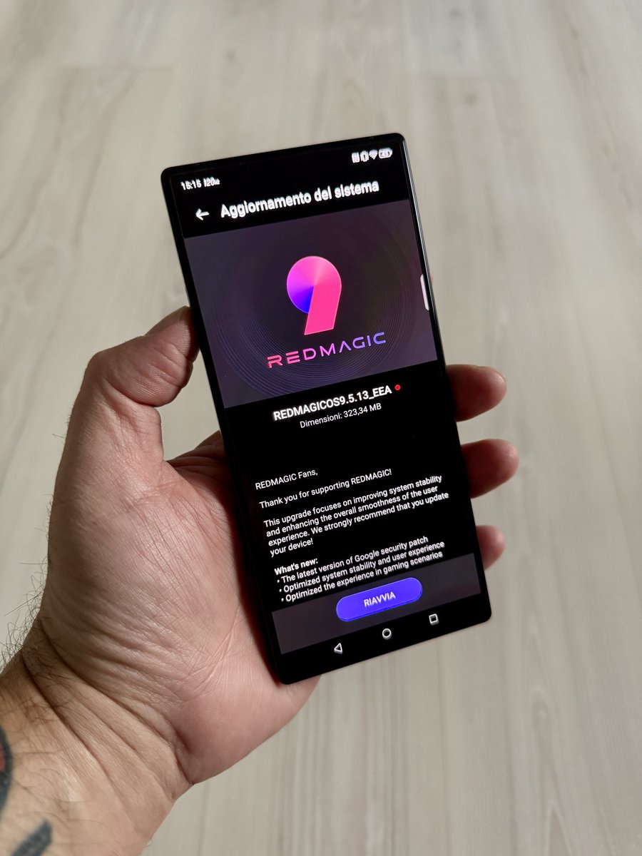 MikyAncona's tweet photo. In attesa della serie 10 … nuovo aggiornamento per il Redmagic 9s Pro 5G
https://t.co/r0R0NOyd4F
#redmagic #redmagic9spro #gaming #mikyancona #gaming #phone #mobile #gamingphone #zte #android @redmagicgaming @REDMAGIC_JP https://t.co/acI3noufId