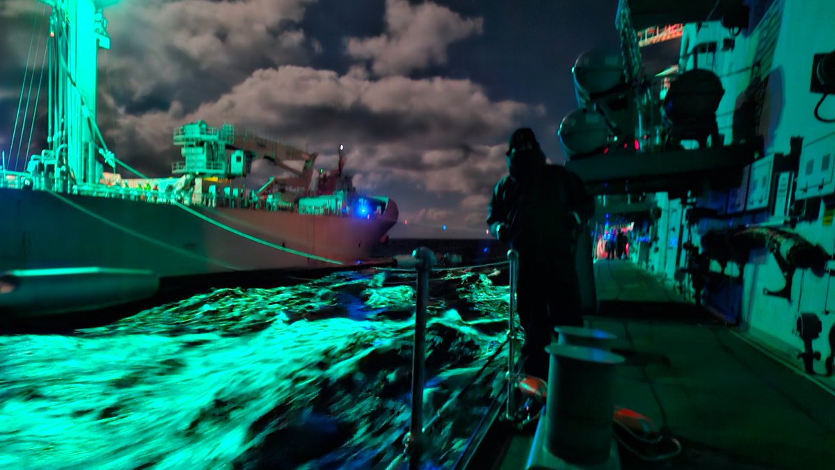 HMS Iron Duke tweet media