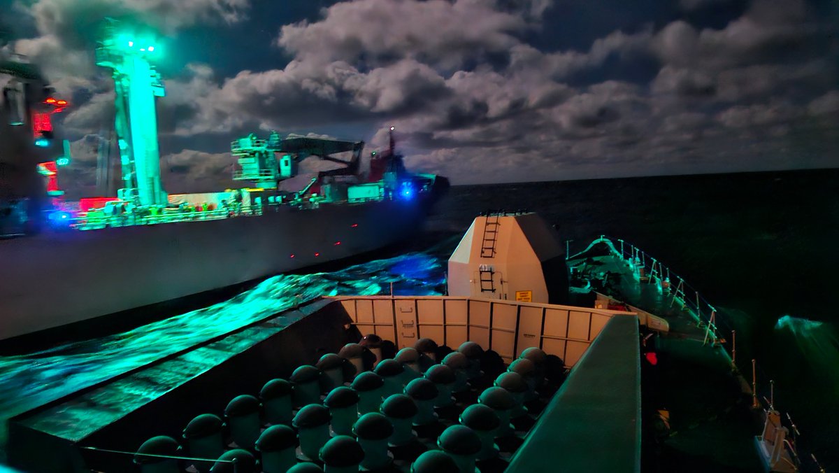 HMS Iron Duke tweet media