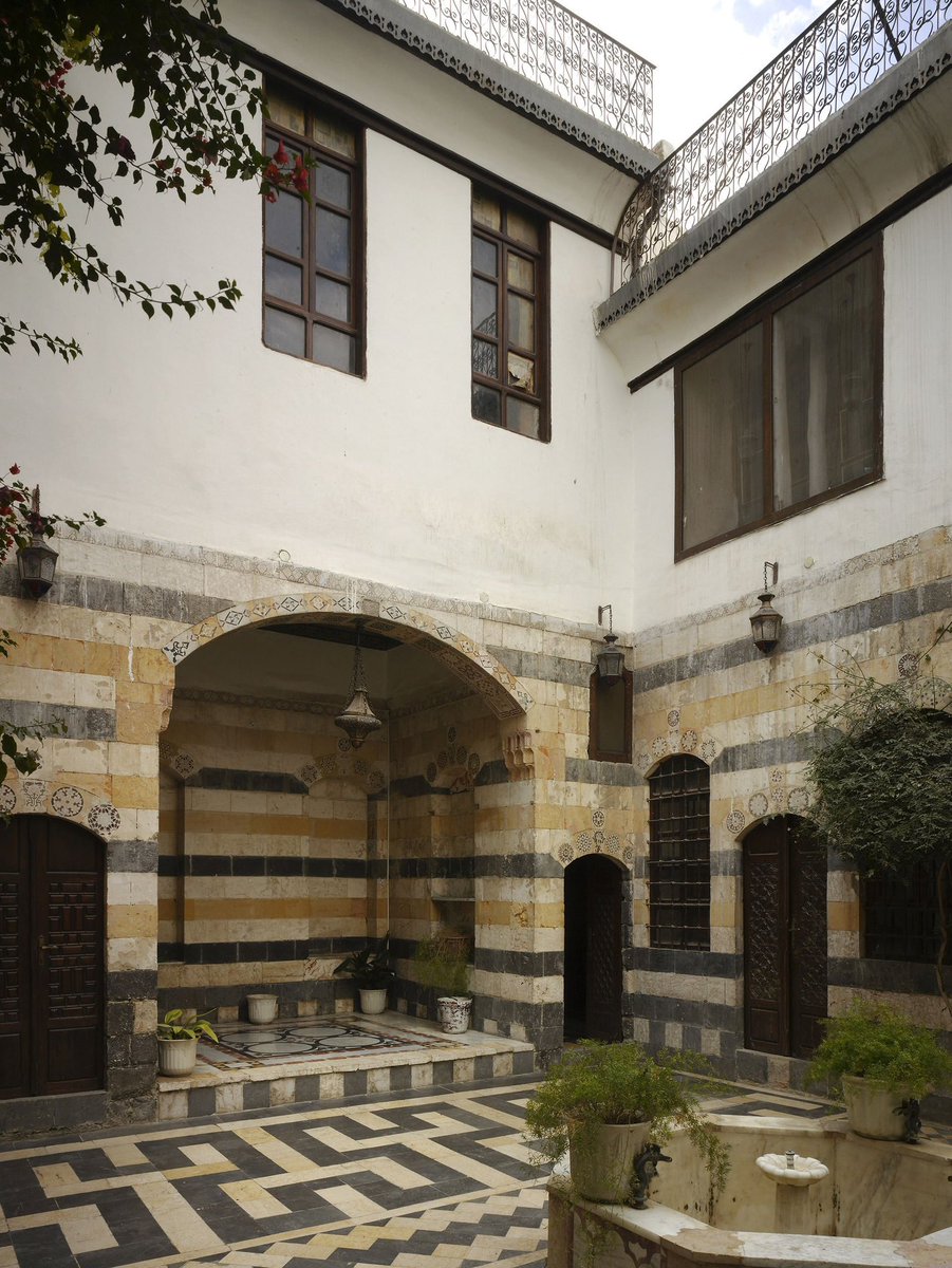 omar_dddg's tweet photo. Traditional houses in Damascus must be the most beautiful in the world. https://t.co/pXyOocKQ5L
