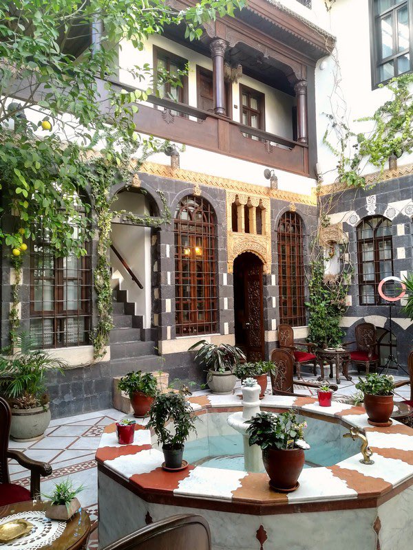 omar_dddg's tweet photo. Traditional houses in Damascus must be the most beautiful in the world. https://t.co/pXyOocKQ5L