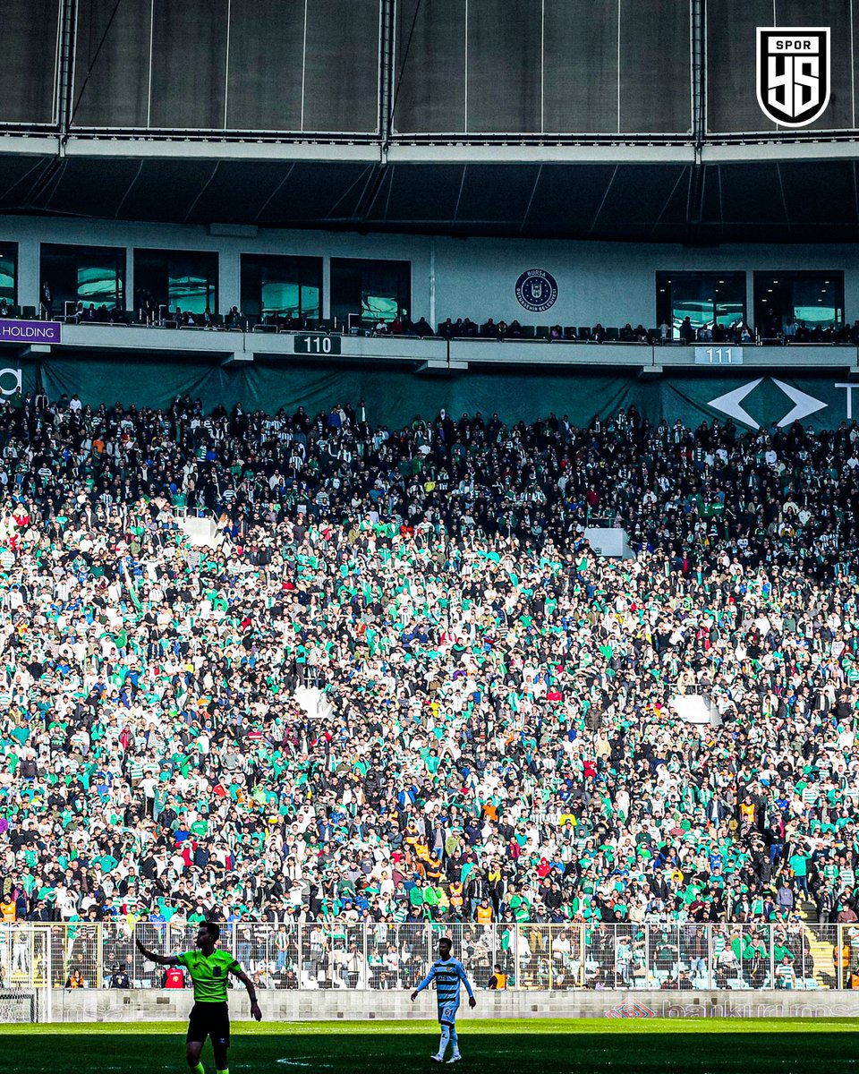 yenisafakspor's tweet photo. 🐊 Bursaspor tribünleri, Bursaspor - Karşıyaka karşılaşmasında yine bildiğiniz gibiydi...

🏟️ Atatürk Spor Kompleksi Matlı Stadyumu