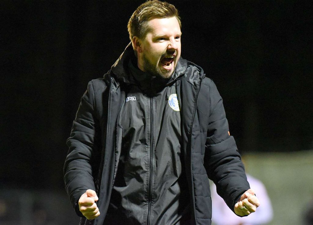 officialKLtown's tweet photo. It is the gaffer’s 400th game in men’s management today. 

Congratulations gaffer! https://t.co/cxC3UXnm4S