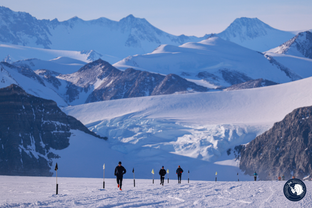 🏅 Official Results from the 2024 Antarctic Ice Marathon 🏅

icemarathon.com/years/2024

📸 Photo by <a href="/RichardDucker/">Richard Dücker</a> © Antarctic Ice Marathon / Runbuk

#AntarcticIceMarathon #UnionGlacier #BlueIce #Adventure #Runbuk #mylaps #icemarathon #marathon