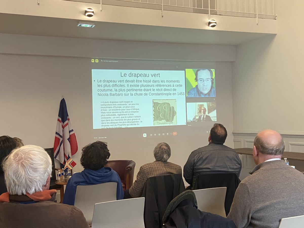 DrapeauxSFV's tweet photo. Nous poursuivons l’après-midi avec la présence, en visio depuis Modène en Italie, du Président du Centro Italiano de Studi Vessillologici, le Dr Ing. Pier Paolo Lugli avec sa conférence : « A story of Libyan Flags » (en anglais, avec diapo en français). #JSFV1 #Vexillologie https://t.co/fkuv61RyGd
