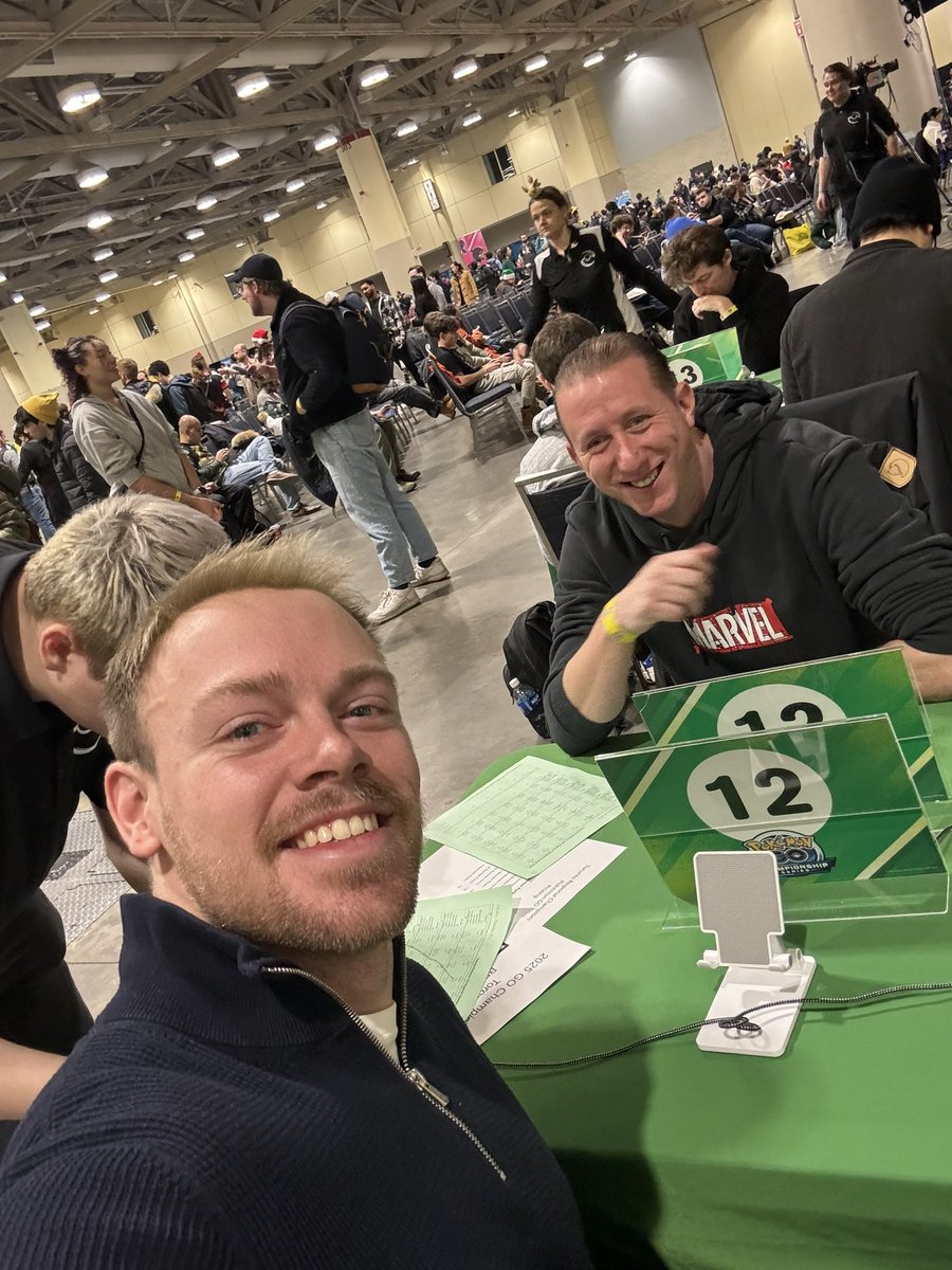 Travelled across the ocean just to face a fellow Dutchman R1, ggs Thijs! #PlayPokemon