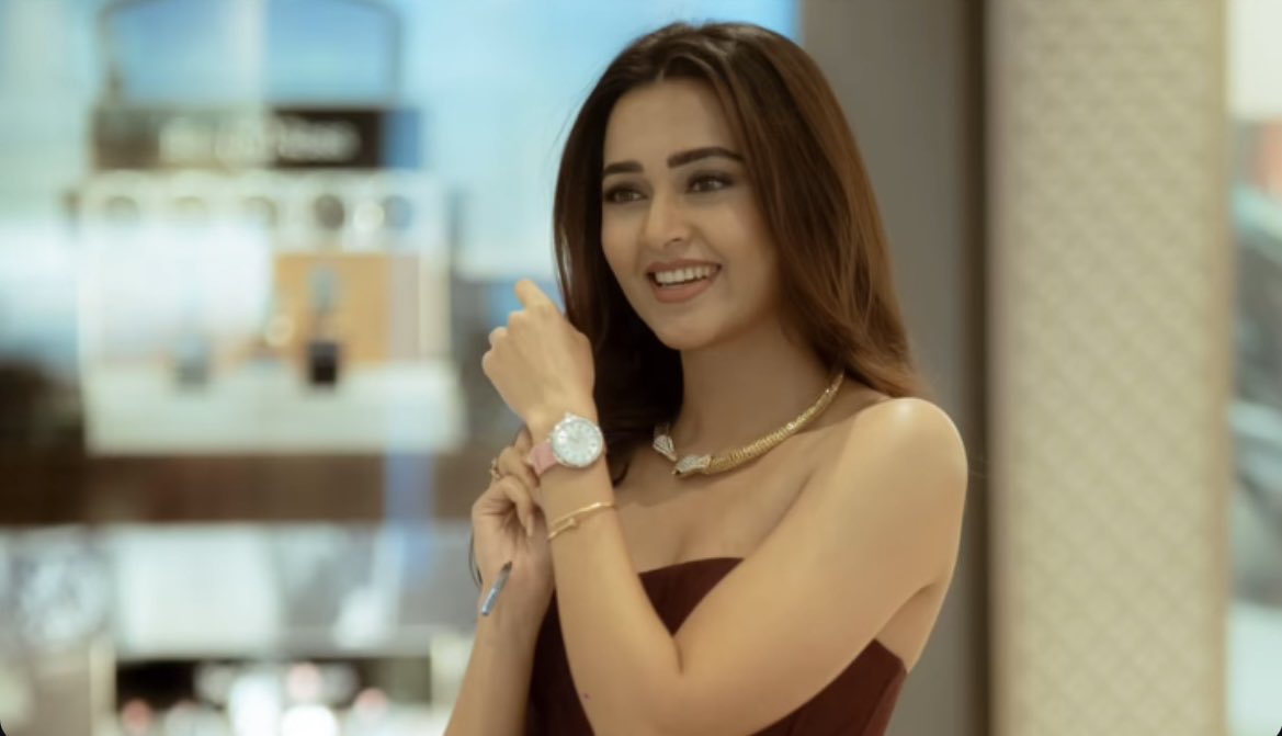 VinayRaghu02's tweet image. This photo of her, remind me Mishti Khanna Vibe 🥺
(Major missing ur onscreen, come back soon🤞) 
@itsmetejasswi #TejasswiPrakash #TejaTroops #Mishti