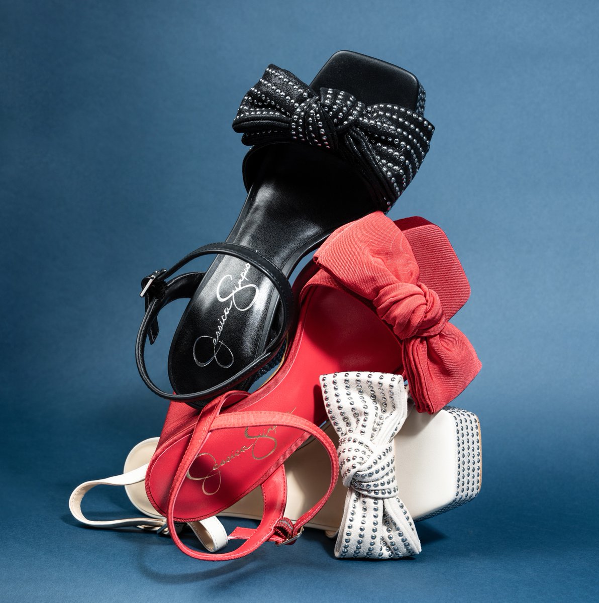 JSCollection's tweet image. Bows on bows on bows! 🎀 The new Lollien platform 🎀

#shoecrushsaturday