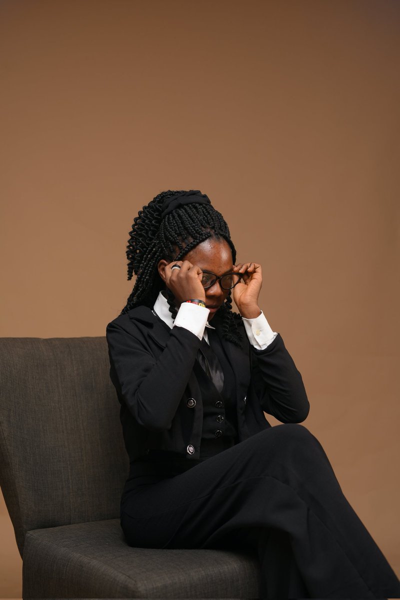 temmy_topee's tweet photo. God's Mercy, God's Grace and God's Favor Fully Received 😌🤗.
 Whoooosssshhhhh🥳🤭.

 Reintroducing-Onitekun Temitope Rebecca 
Bsc.Biochemistry and Molecular Biology .
Obafemi Awolowo University 

Second Class Upper Honors (4.31/5.00)
#OAU48thConvocation 
#oau 
#Biochemist https://t.co/sFcI1aP8Y8