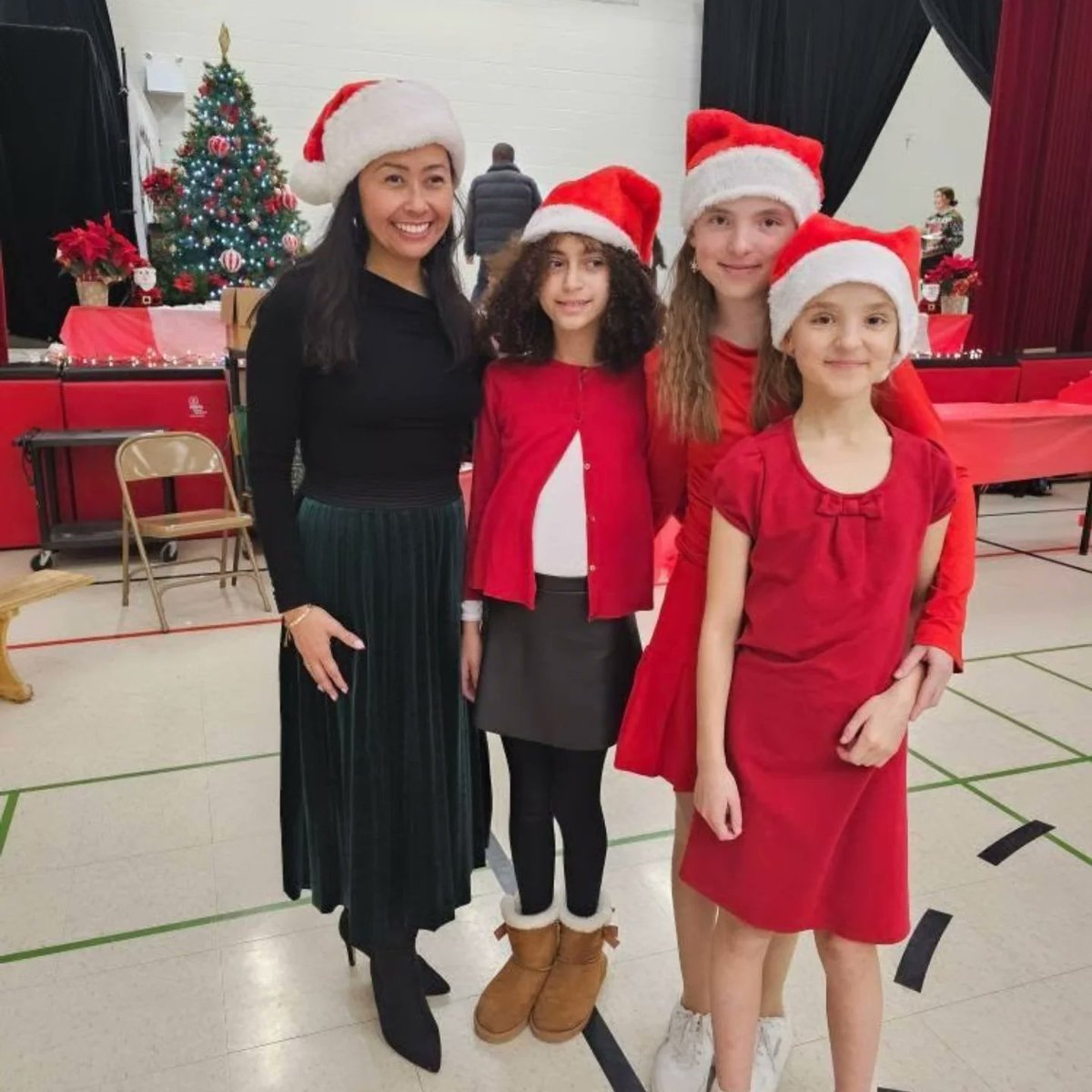 _Mrs_Fernandez's tweet photo. An Evening with Santa. 12.10.24. Great night with @PeterandPaulCS community. Great job, choir... always so proud of you! It was also nice to see past choir members and fellow colleagues.🎄✨🎶 @DPCDSBSchools https://t.co/SlobELIfZk