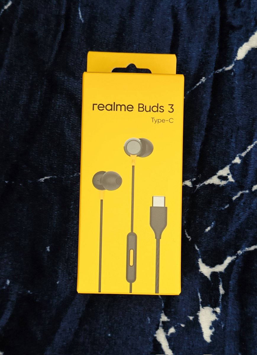 Techcaff's tweet photo. Kuch Questions hai to jhaldi se puch lo video me cover kar dunga
#RealmeBuds3Wired
#RealmeBuds3TypeC #Realme https://t.co/jlFtCfUbAn