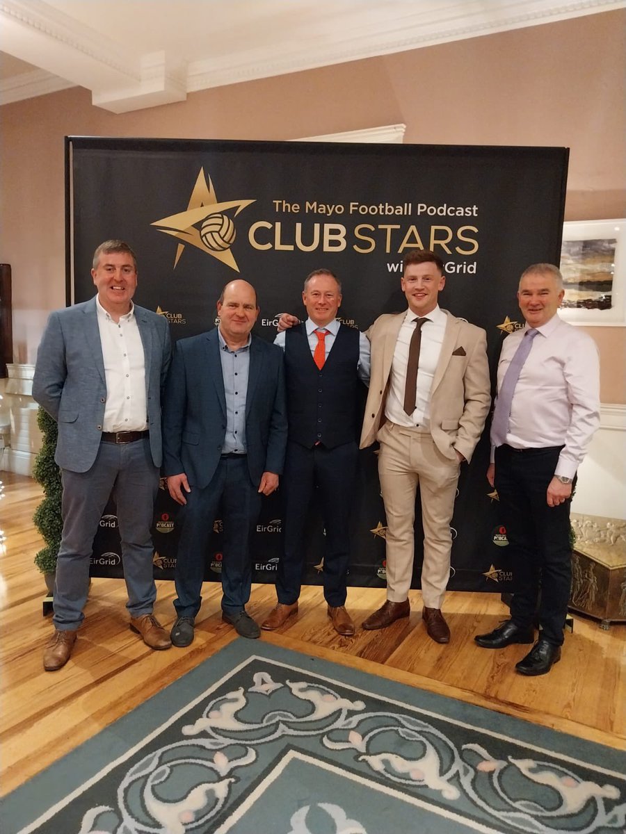 Well done to Sean Regan who won a special achievement award last night at the Mayo Club Star awards. This award was in recognition of Sean's wonderful achievement of winning back to back county hurling and football medals with Tooreen and <a href="/NaStiofanaigh/">Ballina Stephenites</a> in 2023 &amp; 2024