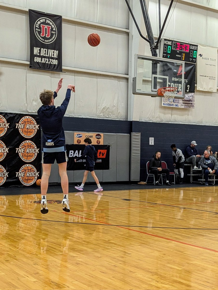 Love watching this kid hoop 🏀 
<a href="/braydenkuhns20/">Brayden Kuhns</a>