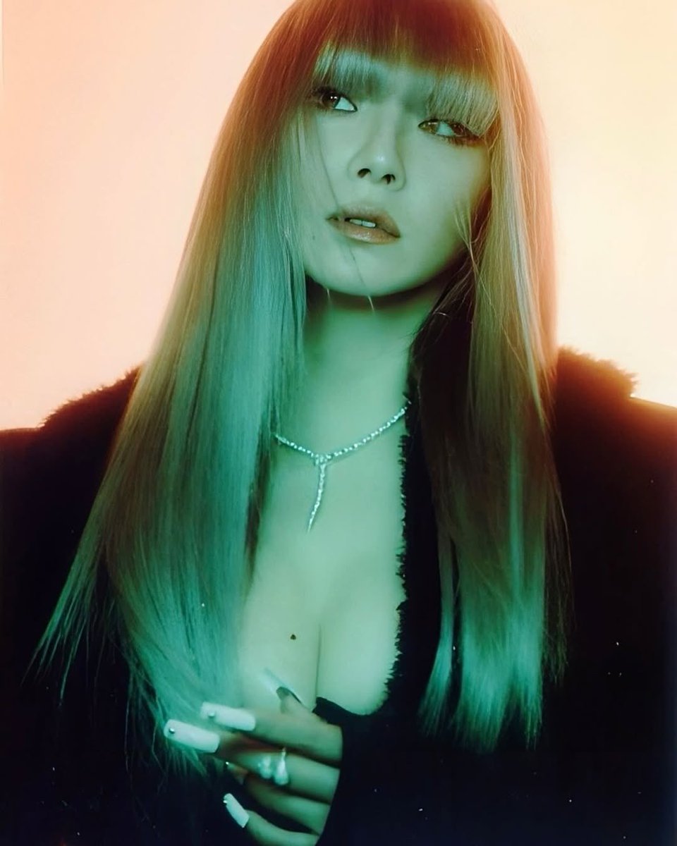 chaerinecl's tweet photo. Changed the game. https://t.co/72NwyVSBf1