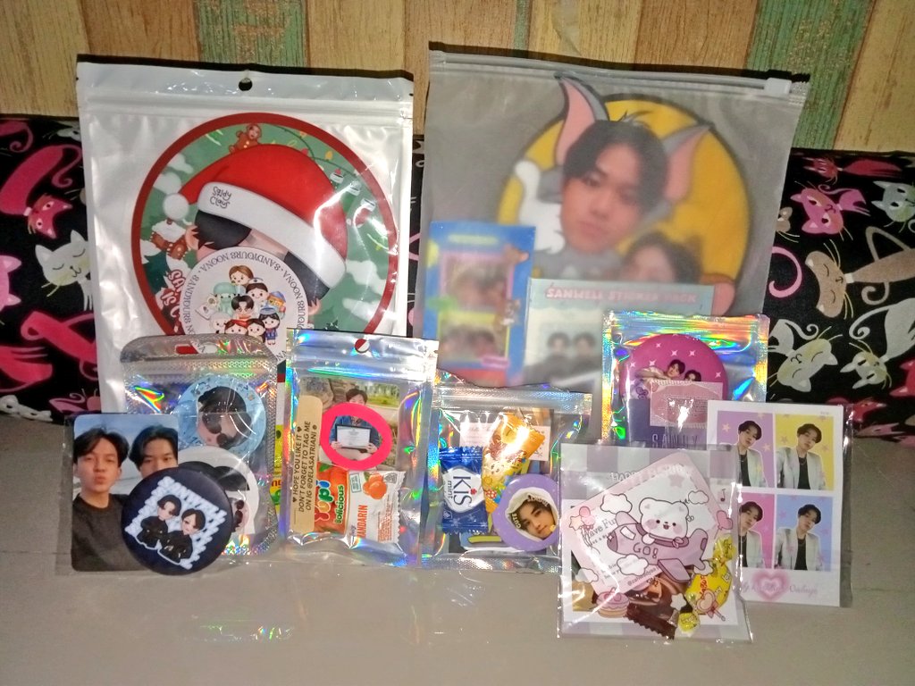 kkdereyon's tweet photo. Makasih banyak buat freebies nya kakak kakak, saya suka saya sukaaa semuanyaaa 🤩💓🖐🏻
@soohyunno23 @kevjsty_ @senyors_jbdtb @sandyoursbubble @hixwell @rtsenyors @fromsenyors @ceris_sh @milatihnf @bybella181 @dheaamelias 
Minta maaf kalau belum ada yang ke-tag, THANK YOU 🤩💓🖐🏻 https://t.co/E8Lcx2rC8J