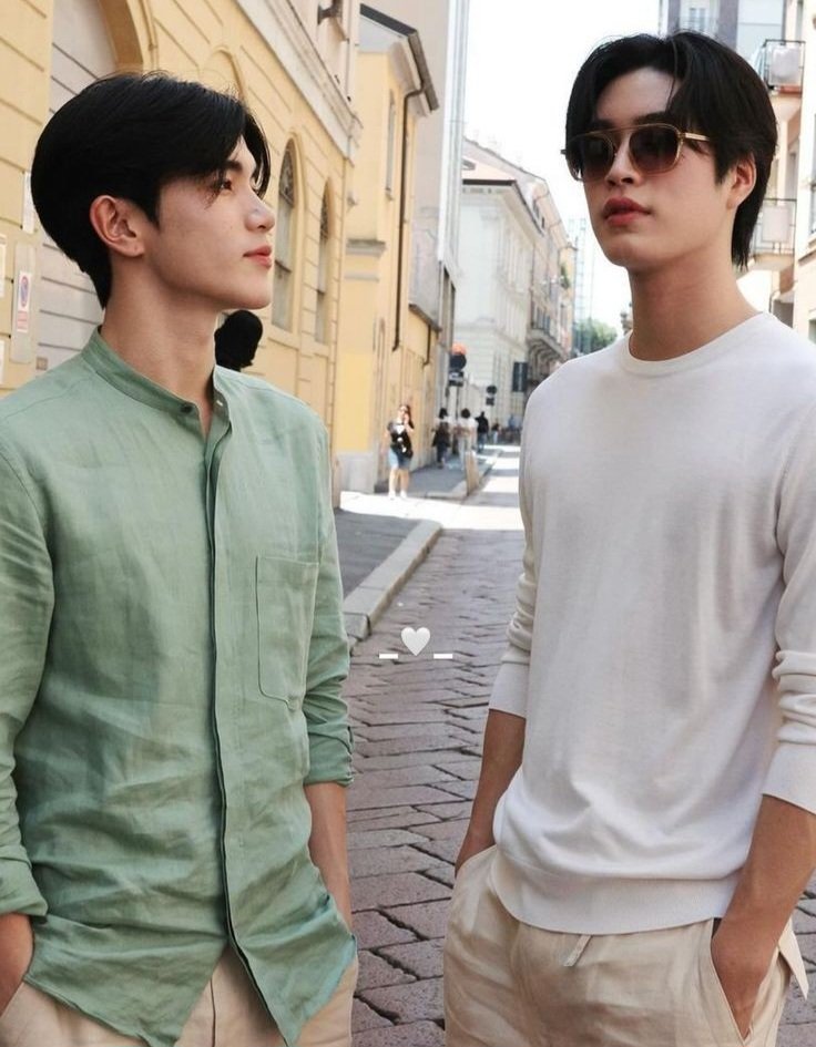 WOUNDED SOULS
#pondphuwin, #joongdunk, #skynani, #geminifourth au 
(mpreg, 🔞)

Tentang 4 jiwa, raga, dan rasa yang tersiksa, menderita, namun penuh dengan ketergantungan.