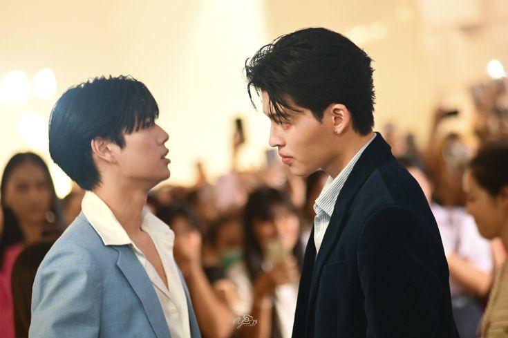 x3enoon's tweet photo. WOUNDED SOULS
#pondphuwin, #joongdunk, #skynani, #geminifourth au 
(mpreg, 🔞)

Tentang 4 jiwa, raga, dan rasa yang tersiksa, menderita, namun penuh dengan ketergantungan. https://t.co/0HnFWuChrh