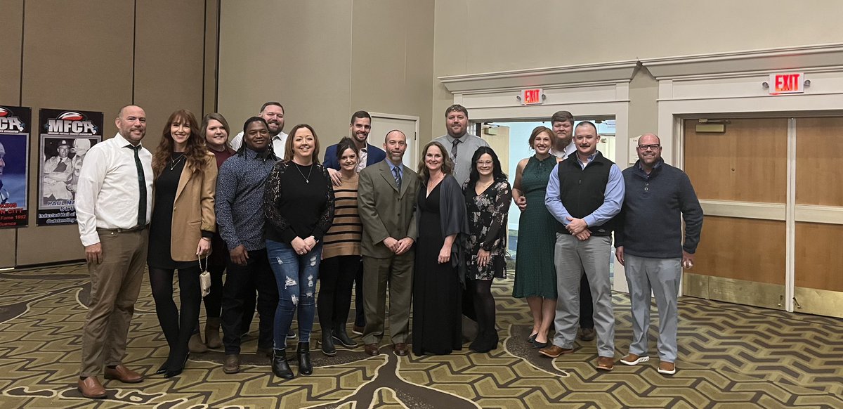 Congratulation to Coach <a href="/KDNewham/">Kyle Newham</a> 

Coach was the recipient of <a href="/MOFBCA/">MOFBCA</a> “Doug Potts Award”. The award is presented to longtime assistant coaches who have shown a commitment to COMMUNITY, PROFESSION, ASSOCIATION and STUDENT ATHLETES. 
🐐 
THANK YOU 🏴‍☠️ 🏈 ❤️