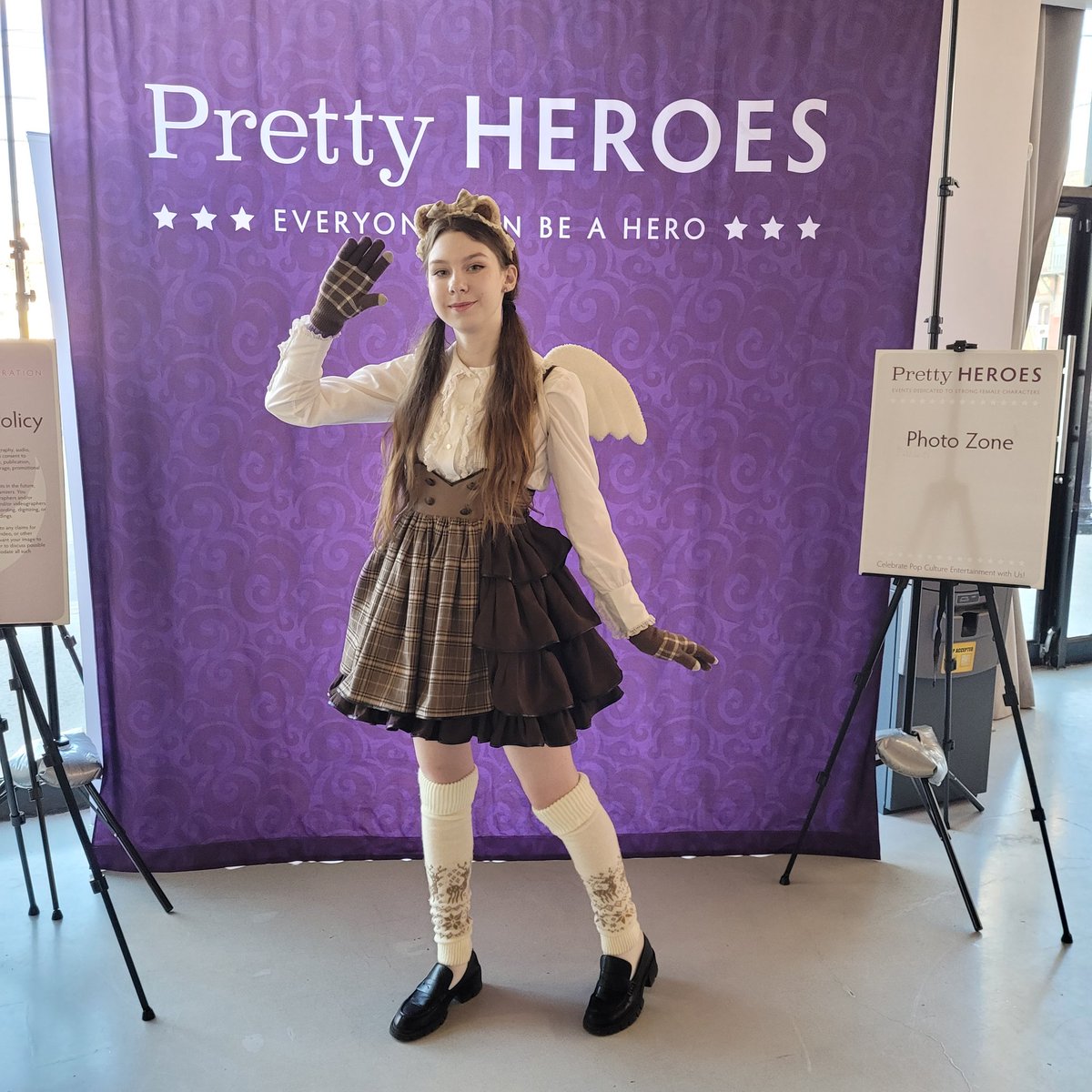 JF Garrard (@jfgarrard) on Twitter photo Met the lovely #peanutbuttertoest who will be performing today <a href="/PrettyHeroes/">๐ Pretty Heroes Events ๐</a> #Christmas #market <a href="/theparkdalehall/">The Parkdale Hall</a>! Such pretty wings! #cosplay #sailormoon #japanese #japan #inspiring #jpop Met the lovely #peanutbuttertoest who will be performing today <a href="/PrettyHeroes/">๐ Pretty Heroes Events ๐</a> #Christmas #market <a href="/theparkdalehall/">The Parkdale Hall</a>! Such pretty wings! #cosplay #sailormoon #japanese #japan #inspiring #jpop