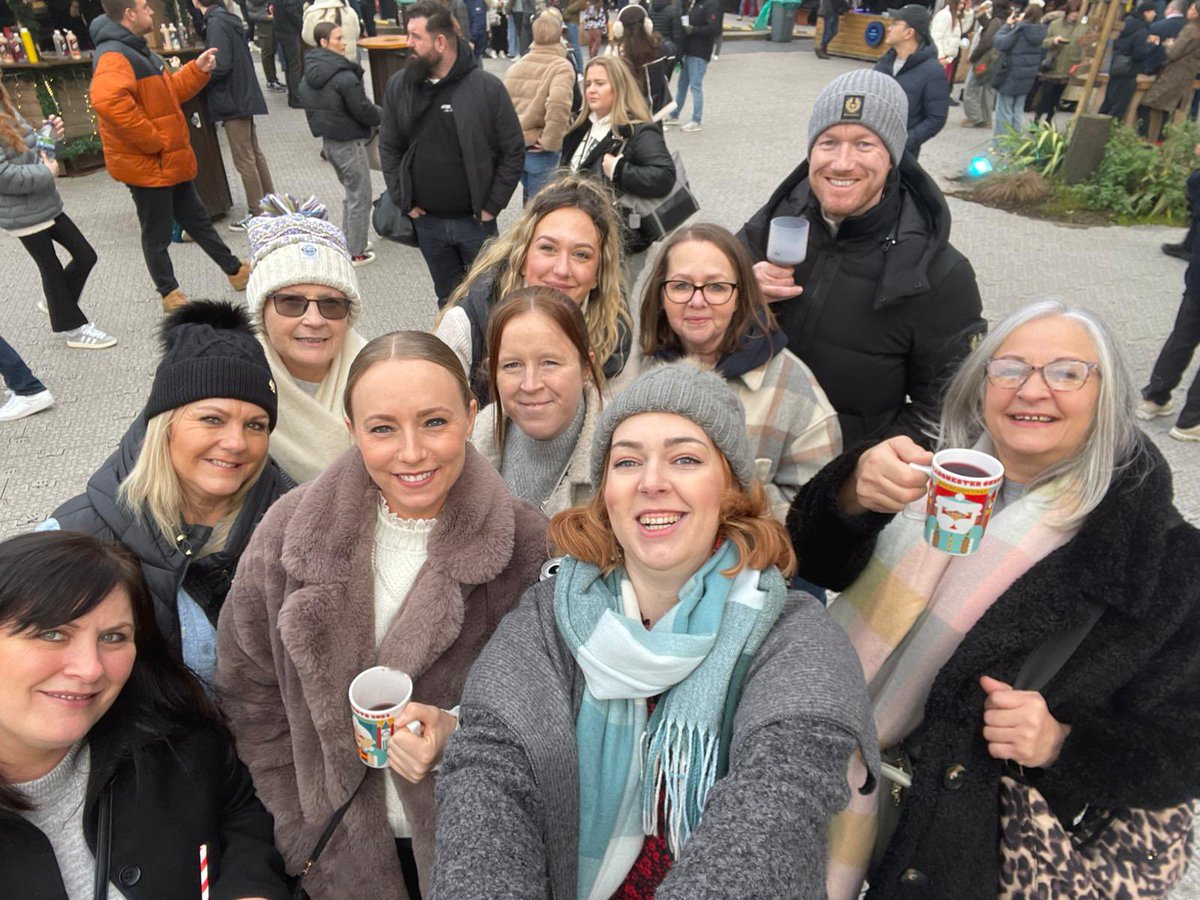 Festive catering team outing to Manchester 🎄🤶🎅🏻<a href="/PenistoneGS/">Penistone Grammar School</a>