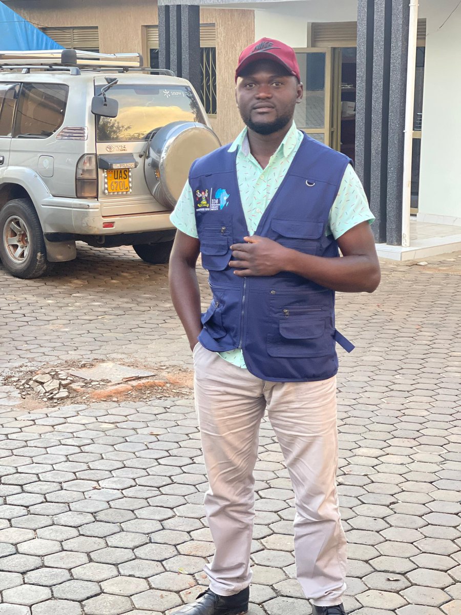 Celebrating another trip around the sun
#birthday
#28