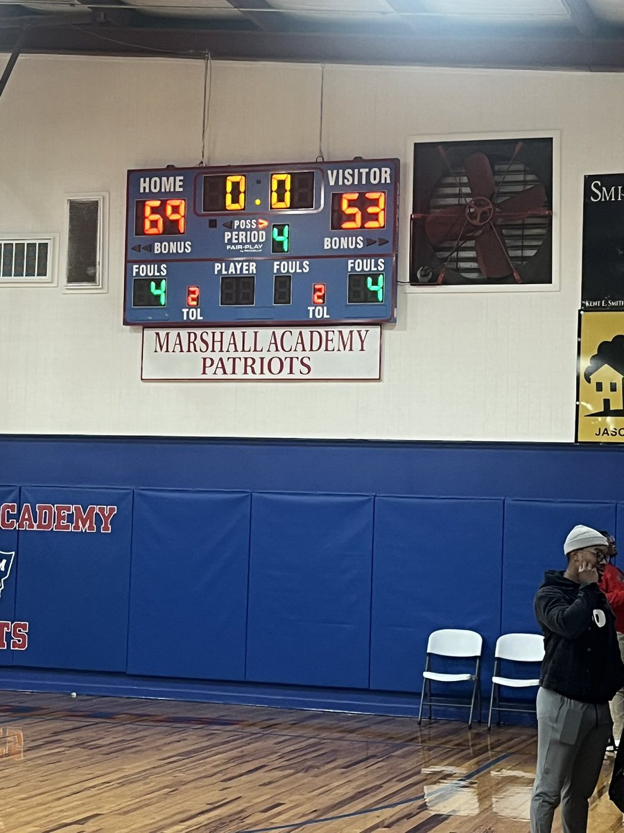Good win for varsity boys against Northpoint

Kaleb Luse-18 pts , 13 rebs, 6 assists, 5 blocks 
Carson Orman- 11 pts
Carlos Young- 10 pts, 5 deflections 
Brett Hicks - 10 pts 

Ashton Curtis led the defense with relentless on ball pressure all night. 
#AlwaysUs