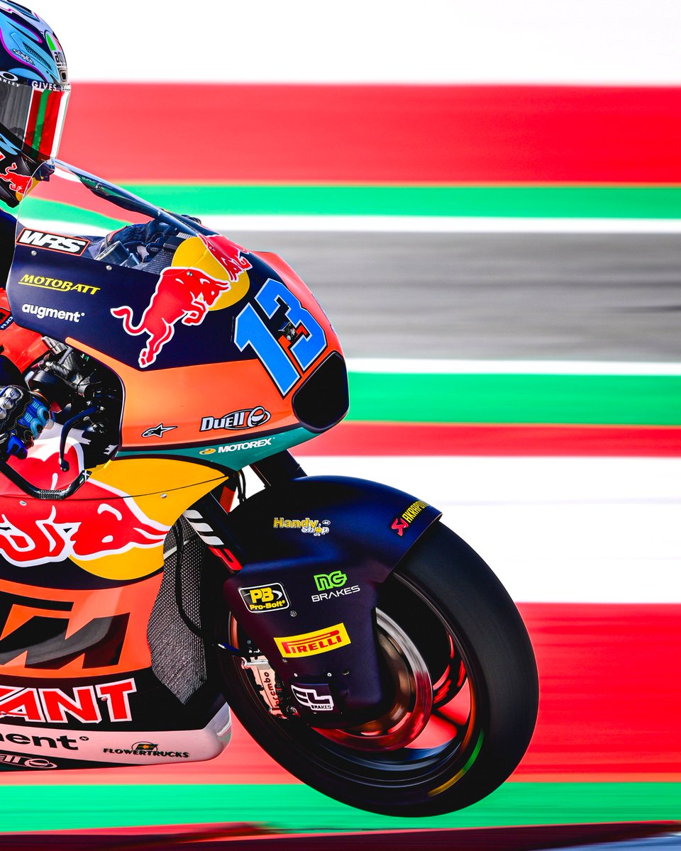 RedBull_KTM_Ajo's tweet photo. We move on 🔜 We share moments 🤝 We celebrate success 🏆
#TeamAvant is ready for an exciting new season with the orange squad 🍊
| @AvantTecnoUK | #GivesYouWings | #ReadyToRace | @MotoGP | #AjoMotorsport | #AjoFamily | https://t.co/7lJU7HglL5