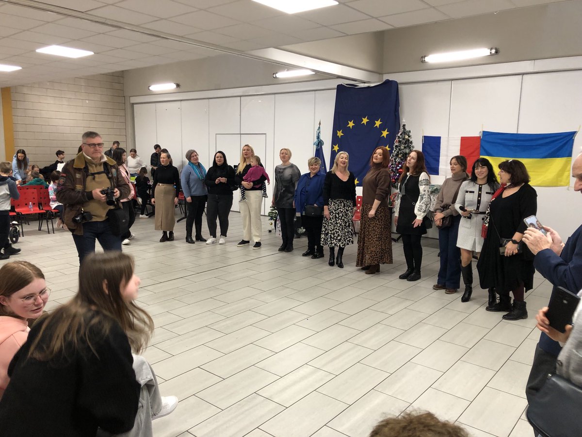 Josef Doppelbauer (@jodoppelbauer) on Twitter photo <a href="/ERA_railways/">EU AgencyForRailways</a> staff organized today Christmas event for Ukrainian diaspora of Valenciennes #StandwithUkraine - hope and solidarity <a href="/ERA_railways/">EU AgencyForRailways</a> staff organized today Christmas event for Ukrainian diaspora of Valenciennes #StandwithUkraine - hope and solidarity