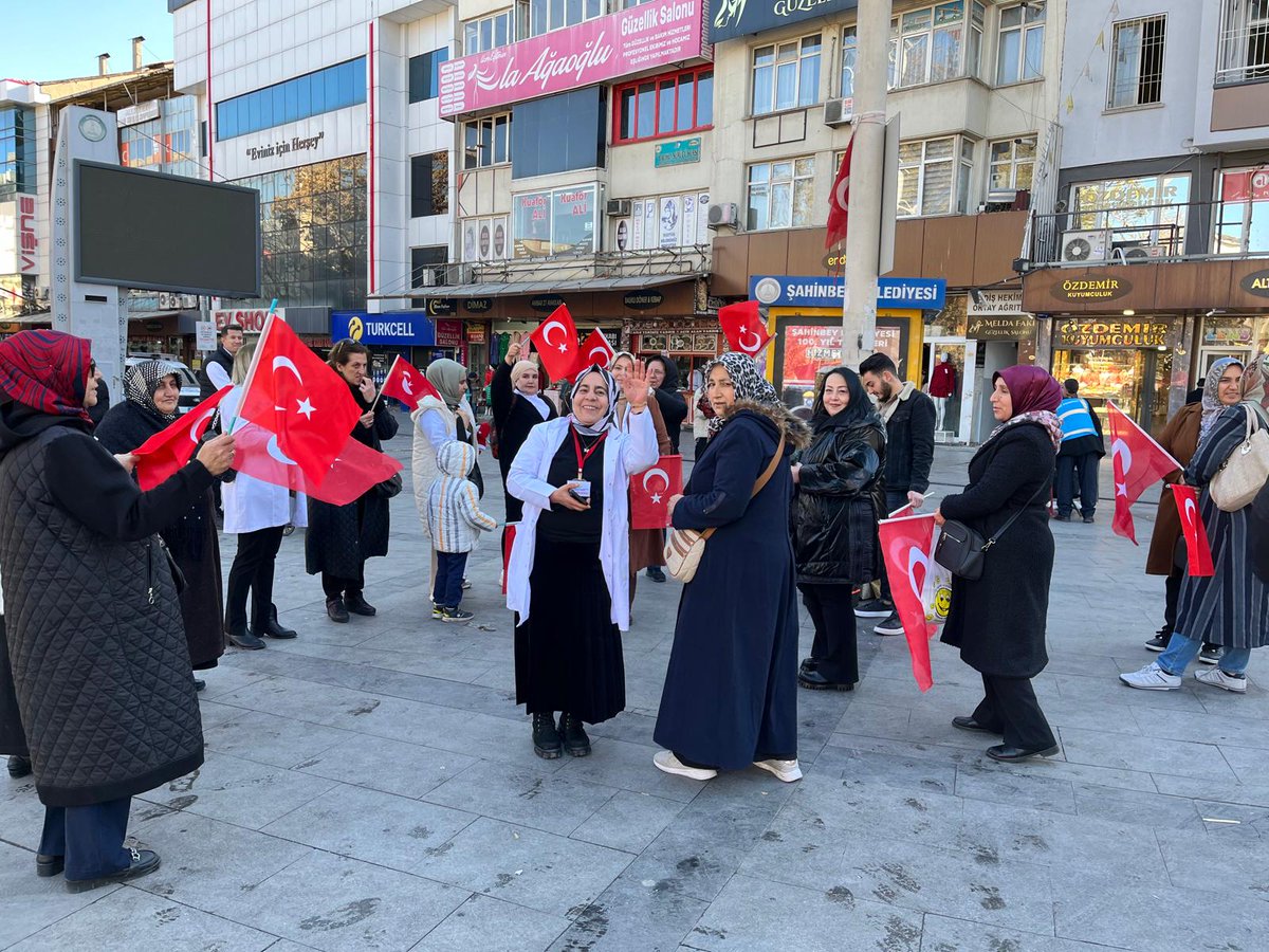 Bediaguldeniz's tweet photo. Eğitimciden tasarruf olmaz @now @tgrthaber @RTErdogan
@EmineErdogan
@dbdevletbahceli
@MHP_Bilgi
@Akparti
@csgbakanligi
@HMBakanligi
@Yusuf__Tekin 
@tcmeb 
@TBMMGenelKurulu
@CelileErenOKTEN 
@cengizmete
@meusfed6 https://t.co/fJyFC9Ztwi