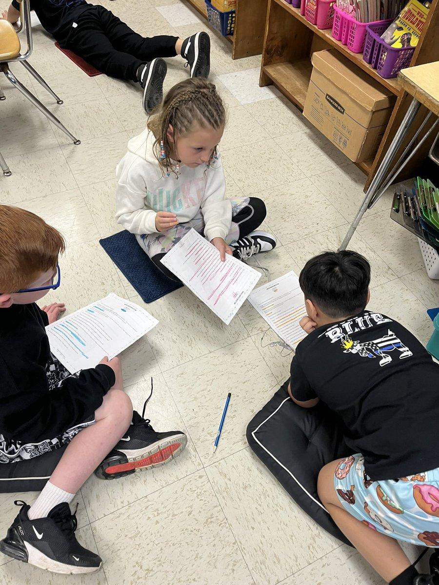 Miss_Merkle's tweet photo. 3rd grade students have been working hard to strengthen their oral reading fluency skills while practicing their readers theater scripts based on Aesop’s fables! I can’t wait to see their performances next week! https://t.co/RmRksfwUwL