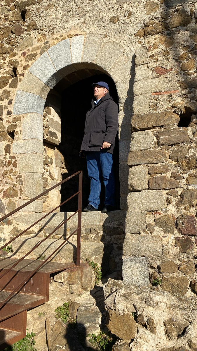PhotoConsortium (@photoconsortium) on Twitter photo <a href="/eureka_3d/">EUreka3D-XR</a>'s team this morning visited the fascinating <a href="/montsoriu/">Castell de Montsoriu</a> Castle, where they had a guided tour, followed by a visit to the <a href="/museumontseny/">MEMGA</a>. Starting for a new journey of collaboration! <a href="/eureka_3d/">EUreka3D-XR</a>'s team this morning visited the fascinating <a href="/montsoriu/">Castell de Montsoriu</a> Castle, where they had a guided tour, followed by a visit to the <a href="/museumontseny/">MEMGA</a>. Starting for a new journey of collaboration!