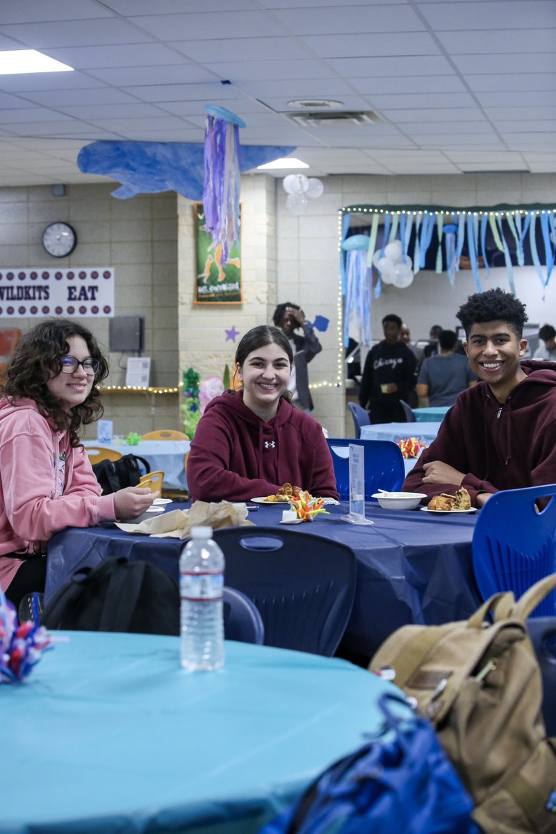 Evanston Township High School tweet media