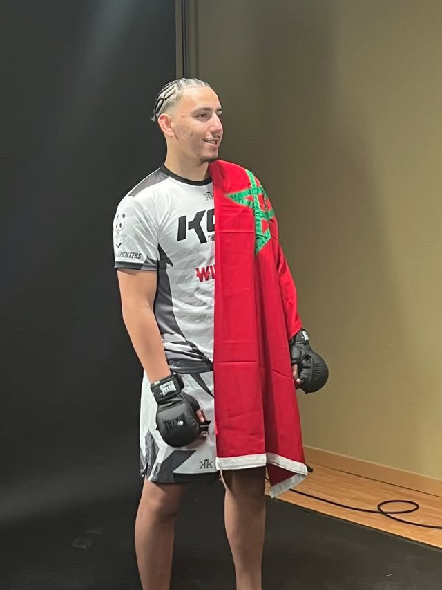 MoroccoCage's tweet photo. Il combat ce soir au #KOF12 ! 

Il sera le 4ème combat de la carte préliminaire. 

📺| RMC SPORT Twitch et YouTube. https://t.co/UMA4JYiZIz