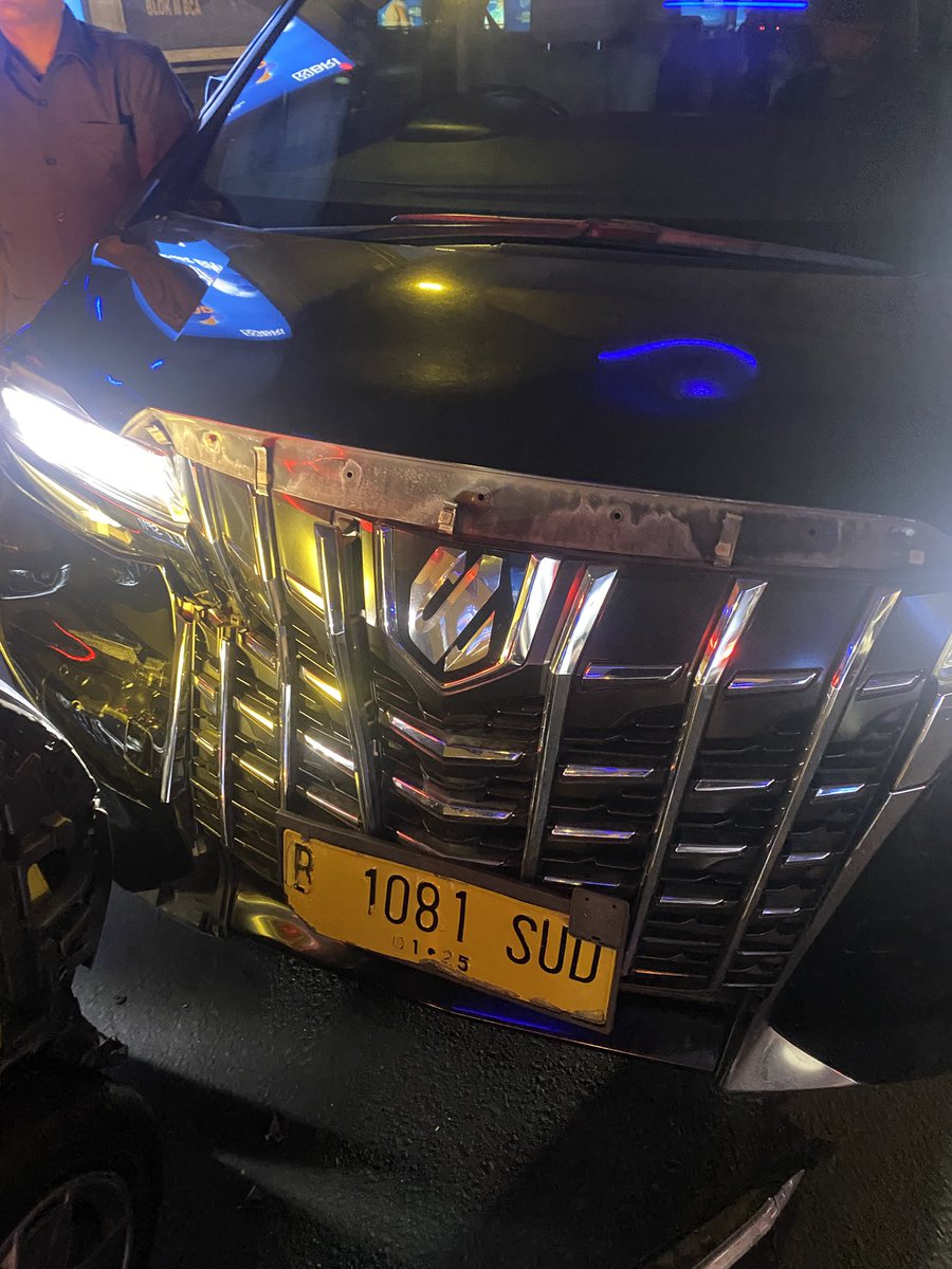 Rindradanantara tweet media