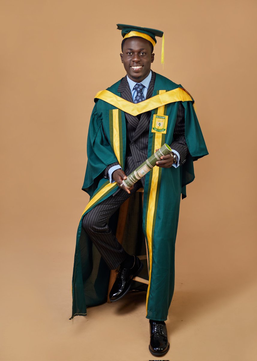 OTolorunleke's tweet photo. 82 courses, 80 A's, 2 B's
CGPA: 3.85/4.0 (First Class Honors)
Best Graduating Student, Faculty of Pure and Applied Sciences
Best Graduating Student, Department of Microbiology
All these I did not have, but I appreciate God for all he has done and will keep doing
#KWASUConvocation https://t.co/xE5NXXWLjP
