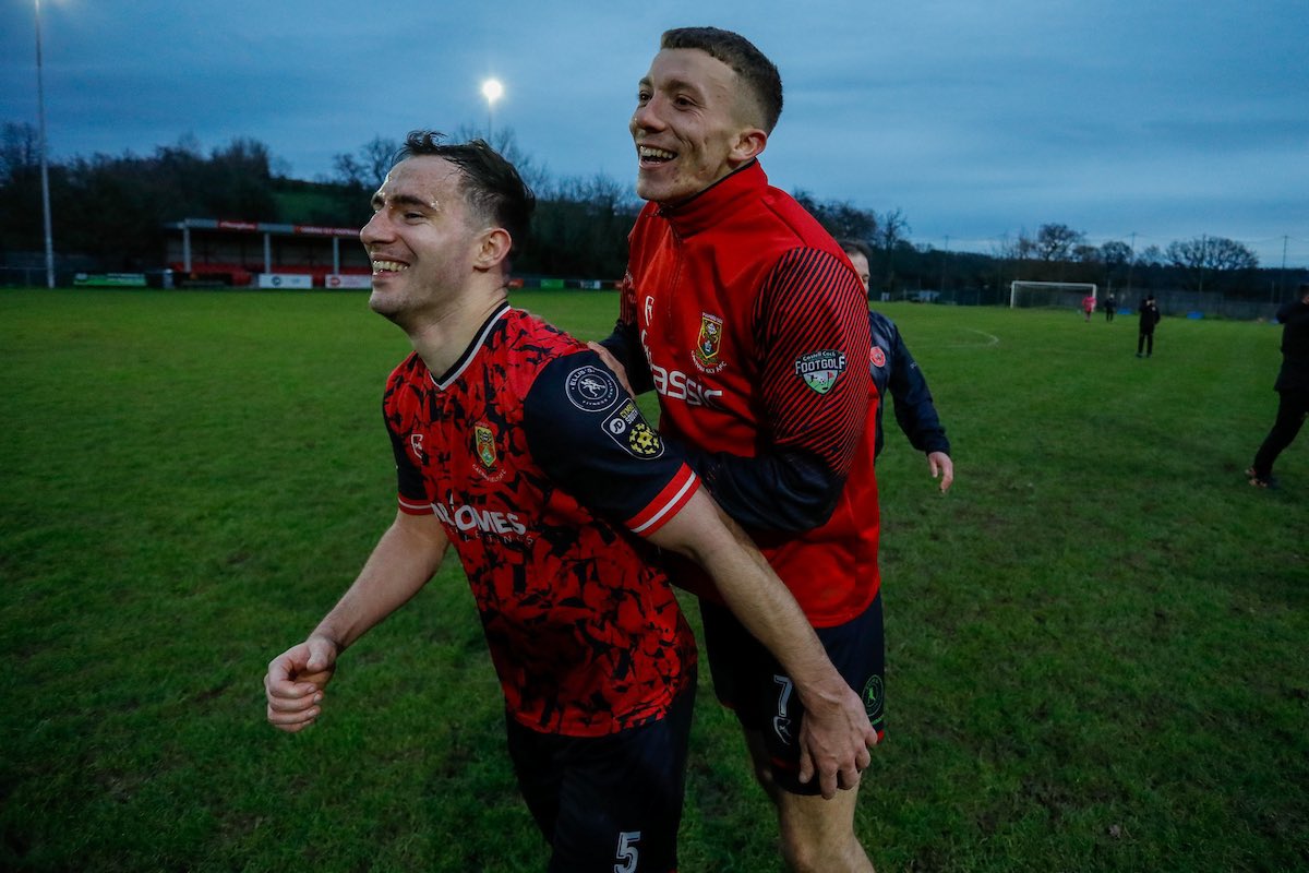 The magic of the cup 😍

<a href="/CaerauElyFC/">Caerau Ely FC</a> | #JDWelshCup