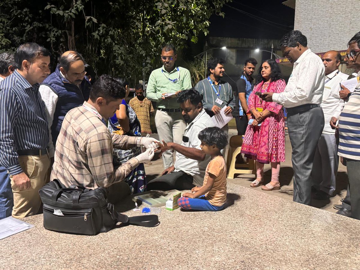 PanvelCorp's tweet photo. महापालिका कार्यक्षेत्रातील हत्तीरोग दूरीकरणासाठीच्या सार्वत्रिक औषधोपचार मोहीमेला केंद्रीय पथकाची

#PanvelMunicipalCorporation #Panvel 
#हत्तीरोग #medicine #doctor #HelthDepartment 
#healthylifestyle #health https://t.co/Ag68F6brUR