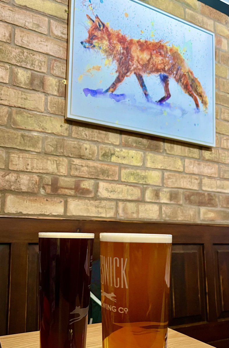 rosetintedlass's tweet photo. A rainy walk in Brundholme woods followed by a lovely pint of Keswick Gold and Dark Horse at the award winning  Fox Tap @KeswickBrewery 🥰 https://t.co/6YNM7NT7Nh