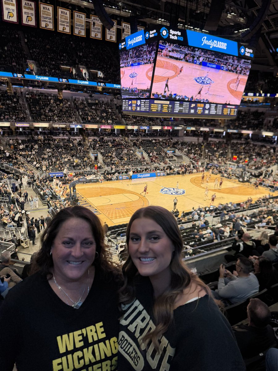 sierranorman_'s tweet photo. boiler up!🤍 #IndyClassic https://t.co/9gNVlMOiV6