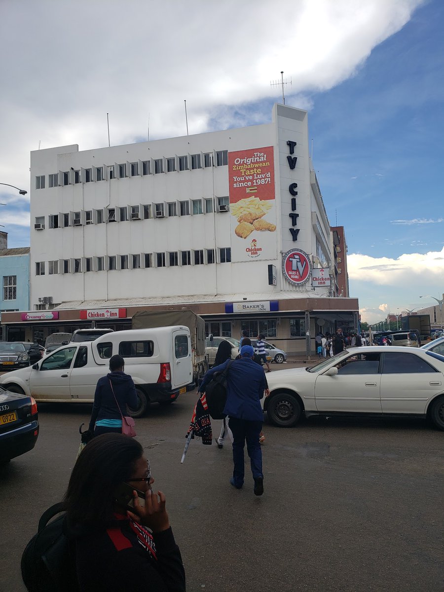 randomresto's tweet image. Bakers Inn Fort Street
3.5⭐ (655) 
Khami Rd, Bulawayo, Zimbabwe
maps.google.com/?cid=516635869…