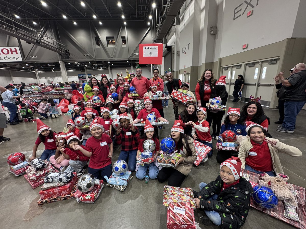 Parisa Behzadi tweet media