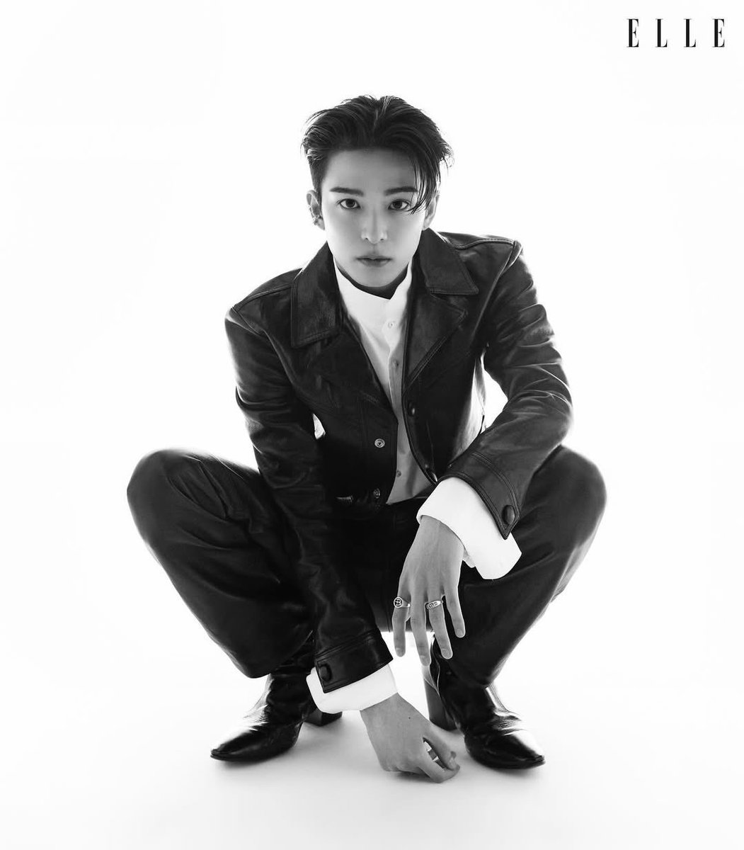 sharp lines, sleek leather, and timeless monochrome create a bold blend of classic and modern style. ⭑ Every detail I wear speaks confidence, combining elegance with individuality in a statement of strength and poise.