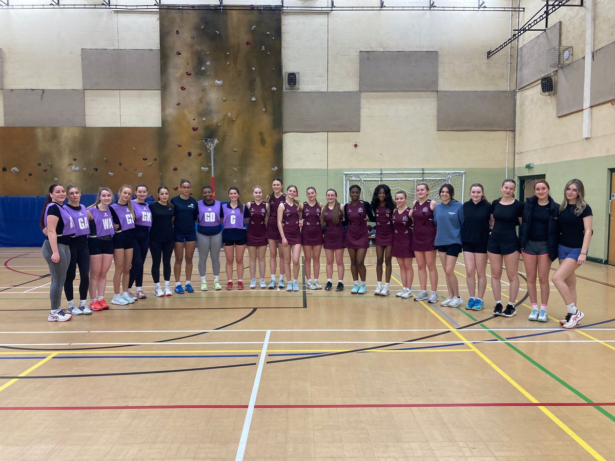 The #oldnovaportan netball tournament this morning was hotly contested, but the school team came out on top with their closest game against last year’s leavers. #HabsAdamsNetball