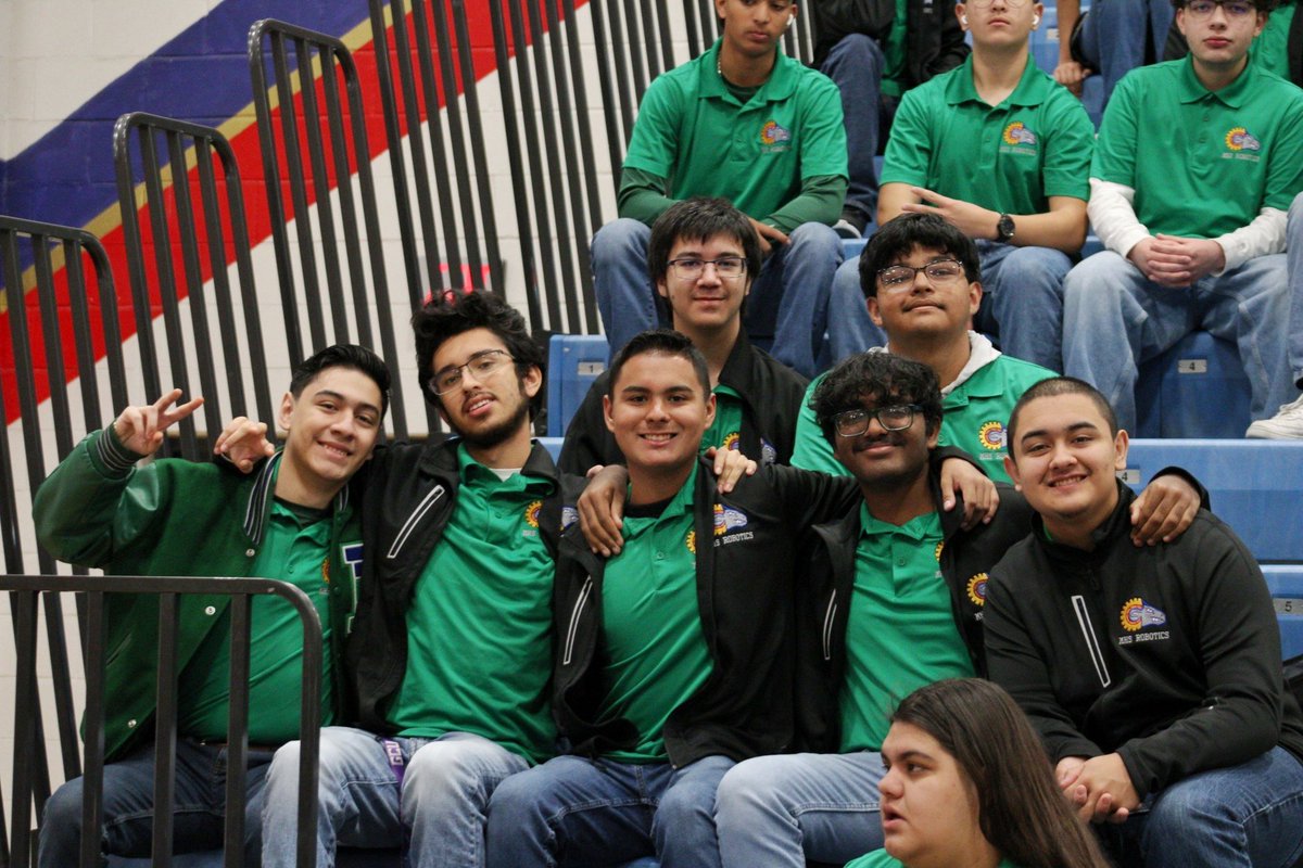 Robocom XI ready ✅️ #TeamSISD #FIRSTinTexas