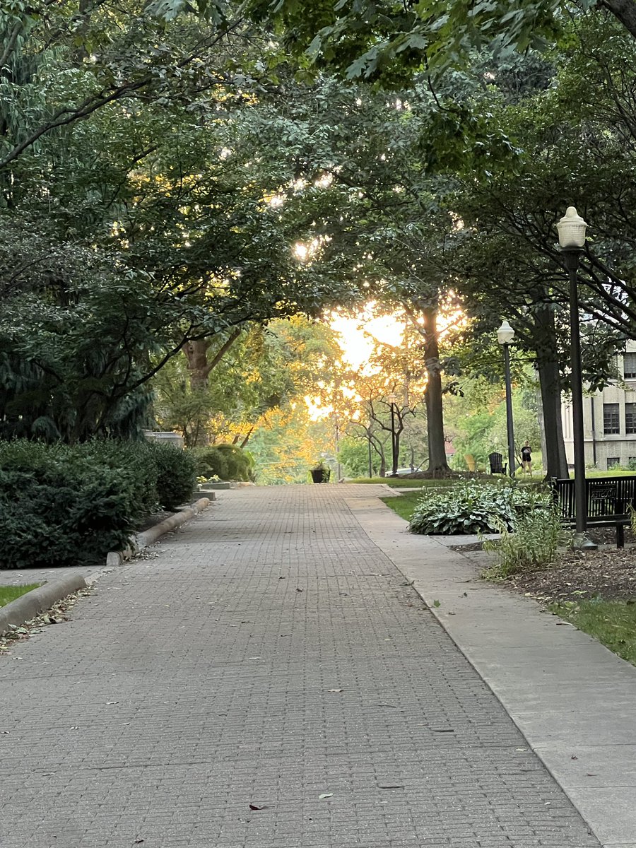 FOLLOW MY NEW ACC PLEASE @wuffghost tweet media